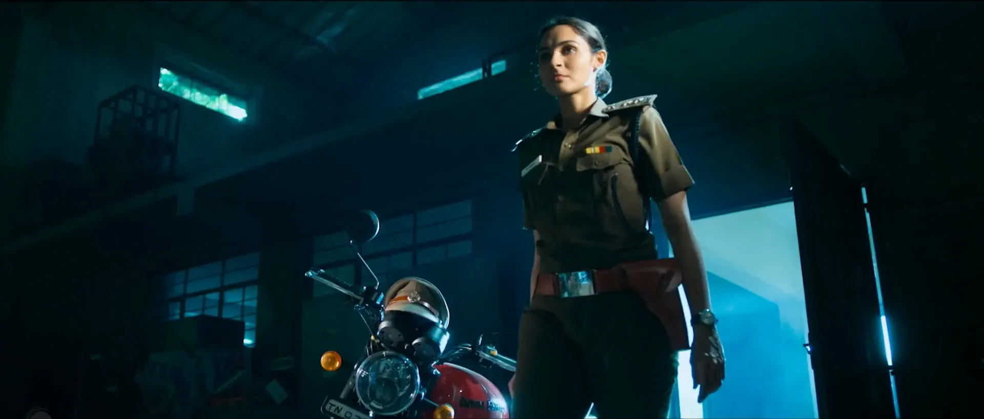 Maaligai (2021) Hindi Dubbed Movie 480p HDRip – [300MB] Screenshot