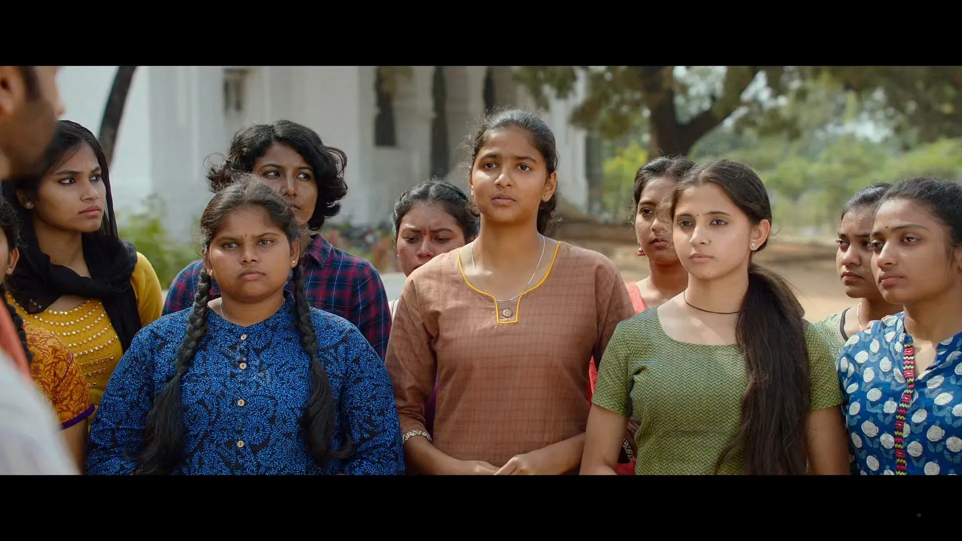 Seetimaarr 2021 (Hindi – Telugu) Dual Audio UnCut HDRip 720p – 480p Screenshot