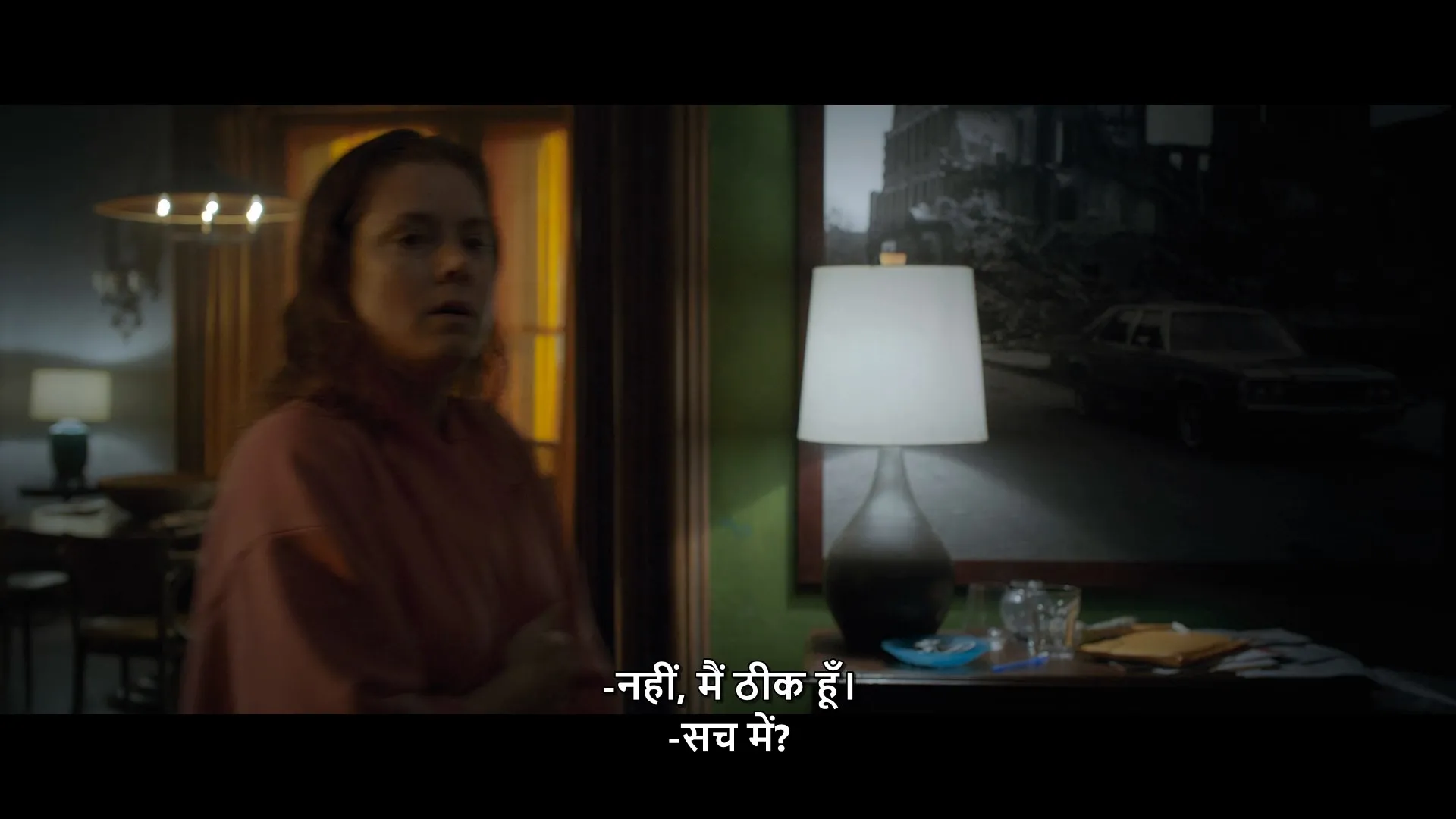 The Woman in the Window (2021) Hindi Dual Audio 480p Web-DL 300MB Screenshot